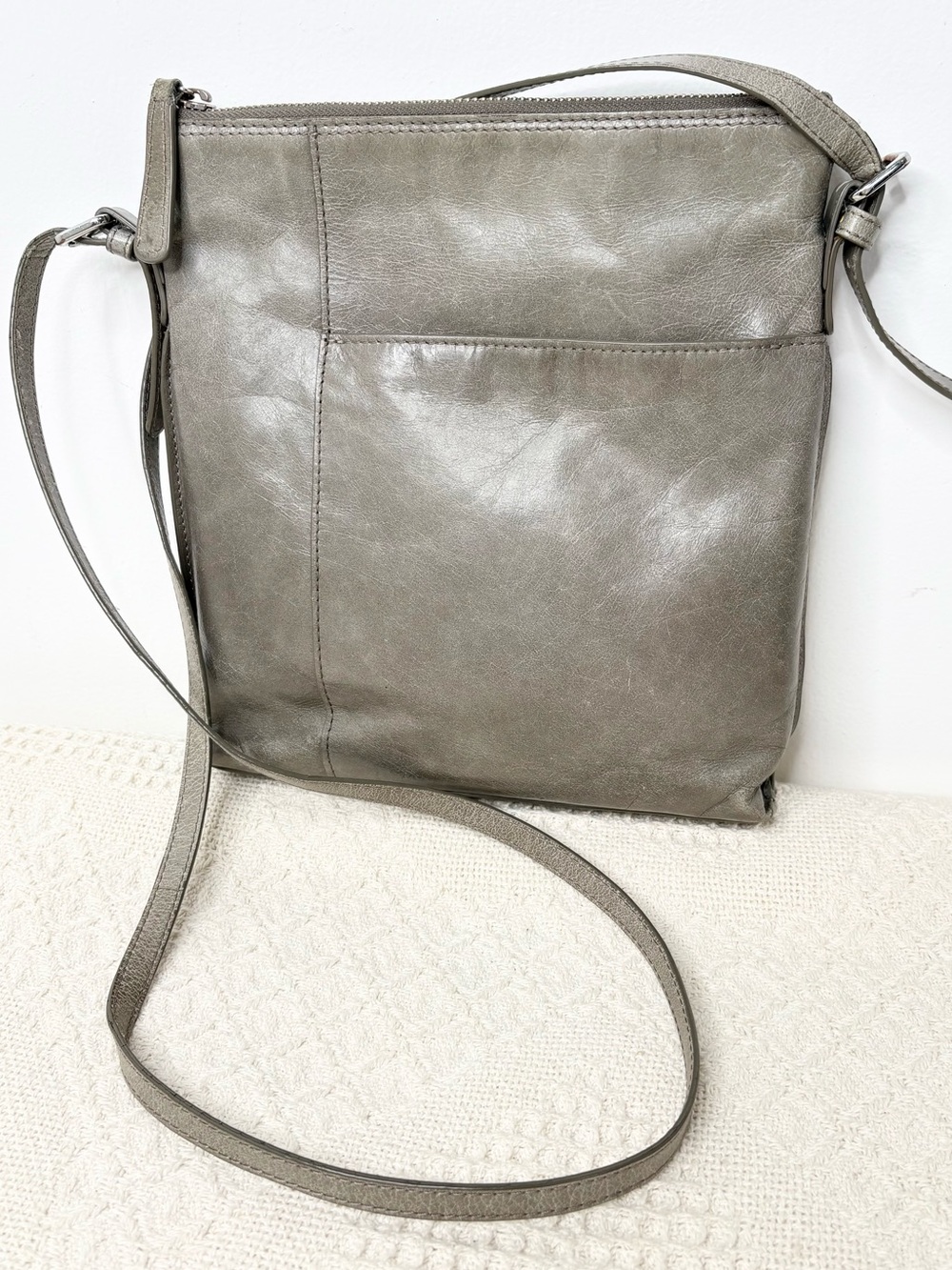 HOBO Grey Leather Crossbody Bag Soft Lightweight Boho Minimalist Purse